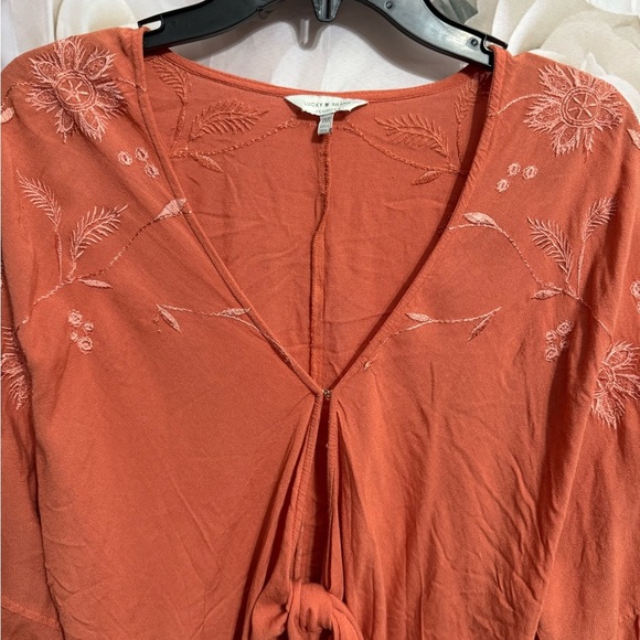 Coral lucky brand bohemian bell sleeve embroidered crop top size Xs 100% Viscose - Picture 11 of 14